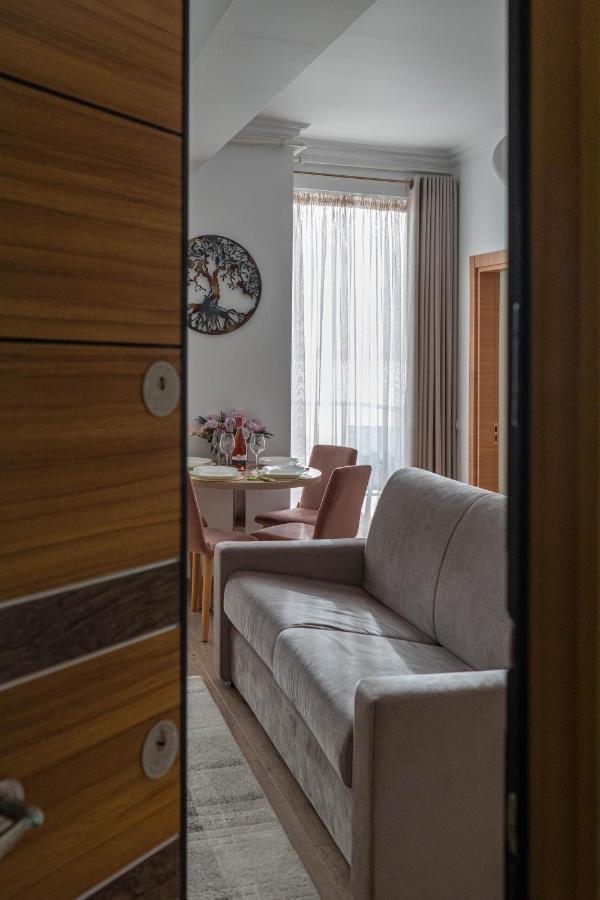 Apartament Le Bonheur Мамая Экстерьер фото