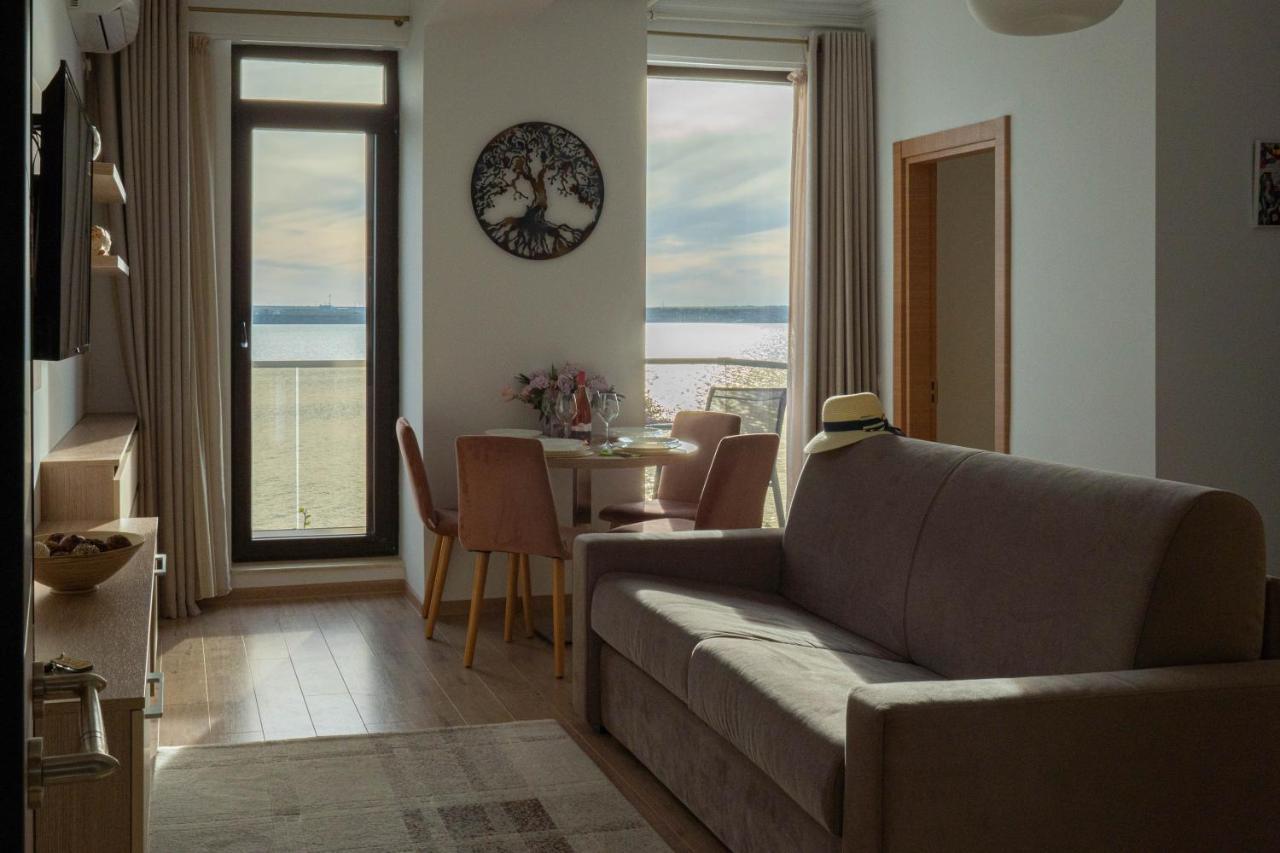 Apartament Le Bonheur Мамая Экстерьер фото